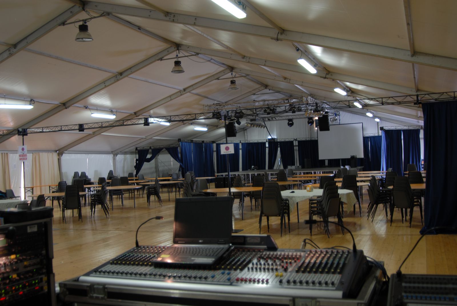 Costruzione Palaclan 00116